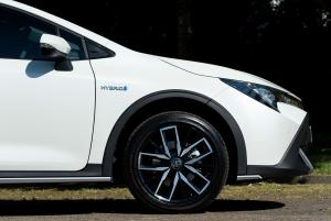 Toyota Corolla Trek Hybrid 2020 года  (UK)